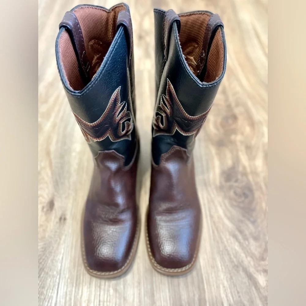 Magellan Outdoors Kids' Ace PSGS Western Boots Size 1 EUC